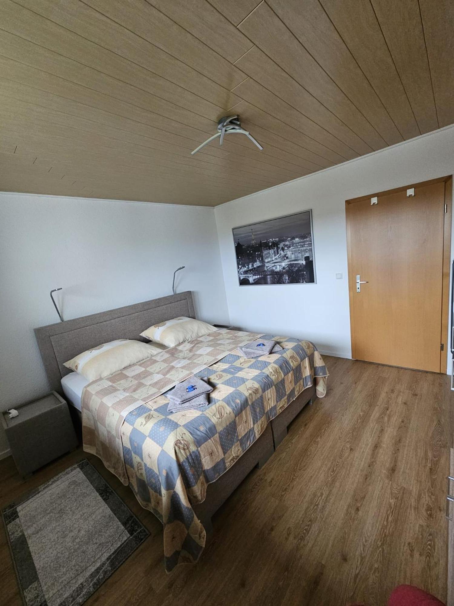 Ferienwohnung Talblick Ahnatal Екстер'єр фото